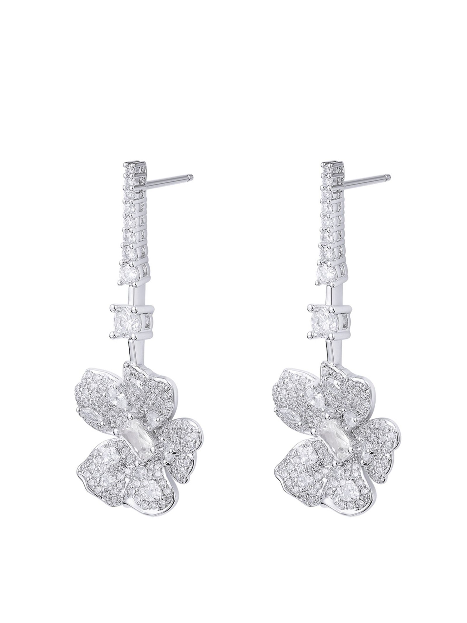 Isadora Floral White Earrings - Image 3